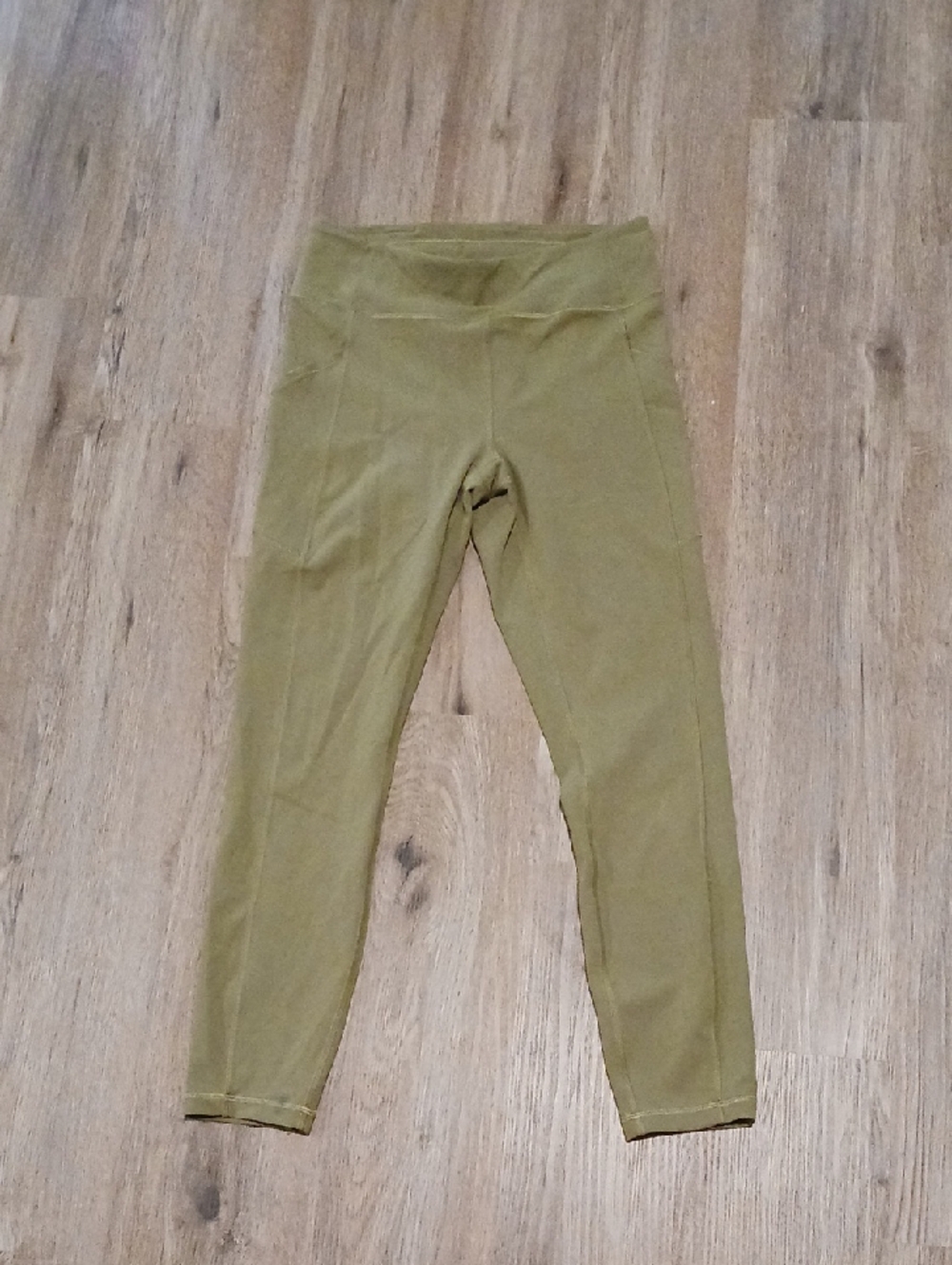 8 Lululemon Pants